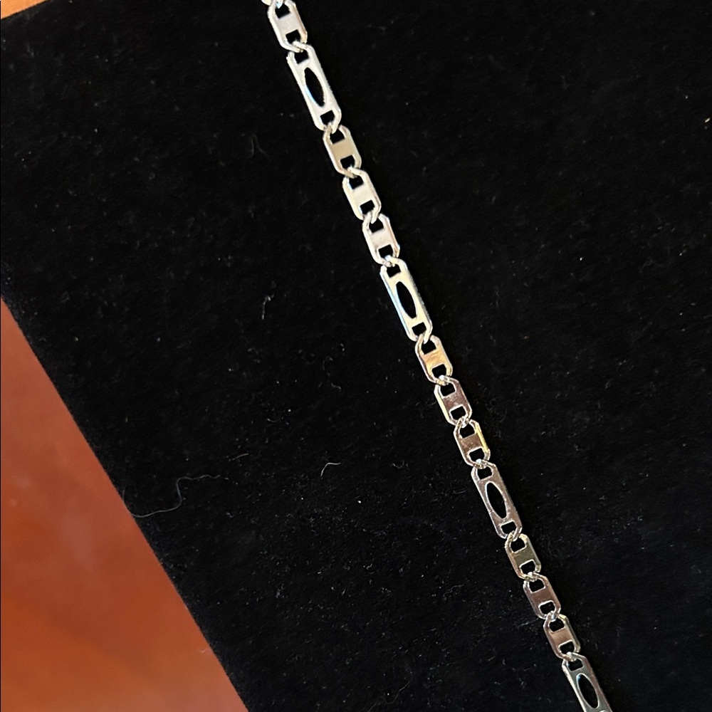 Stainless steel Chain Necklace - Picture 4 of 5